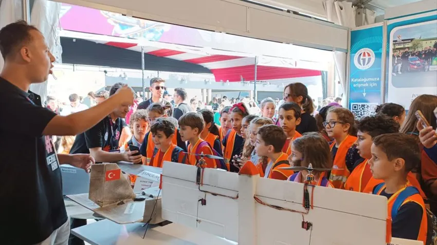 ödüllü projelerini TEKNOFEST'te sergiledi (3)