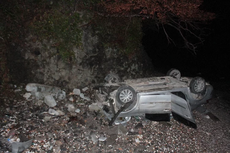 Ordu'da feci kaza: Otomobil uçurumdan düştü