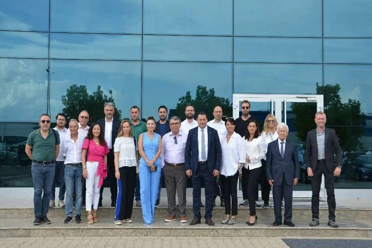 TOSBİ ihracatı arttırmak için destek bekliyor haberinin görseli