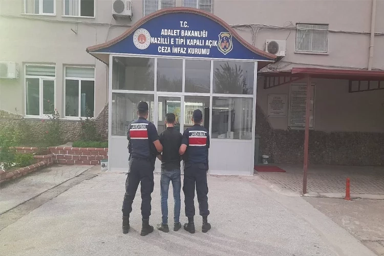 Taklit anahtarlarla evlere giren hırsız kıskıvrak yakalandı