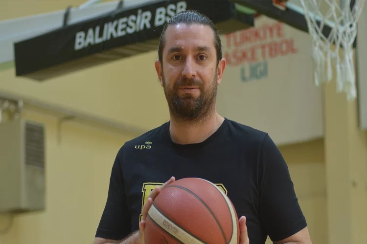 Yalovaspor, Balıkesir Büyükşehir’i konuk edecek haberinin görseli