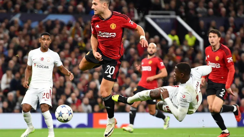 Manchester United2662 (3)