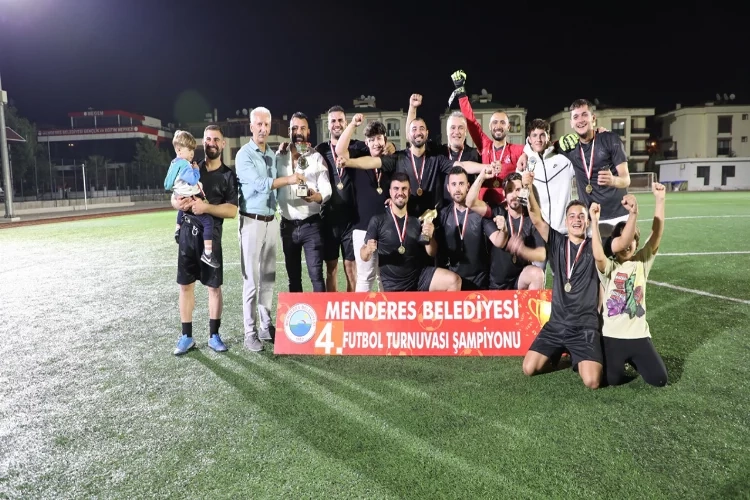 Mes Futbol Klübü şampiyonluk elde etti haberinin görseli