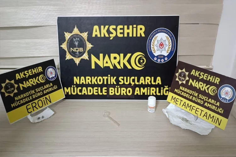 Konya'da şüphelinin aracında uyuşturucu çıktı haberinin görseli