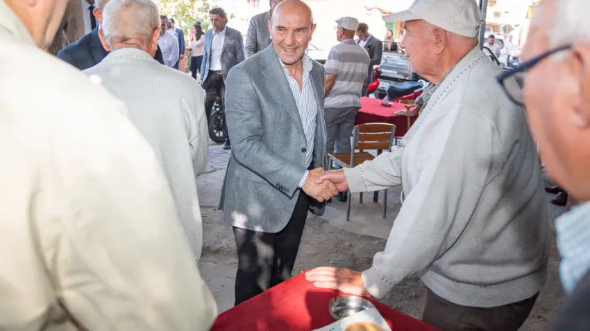Başkan Soyer’den Beydağ’a 100. yıl armağanı (3)