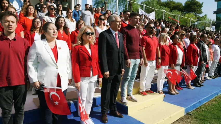 EÜ’den öğrencilere şenlikli karşılama (6)