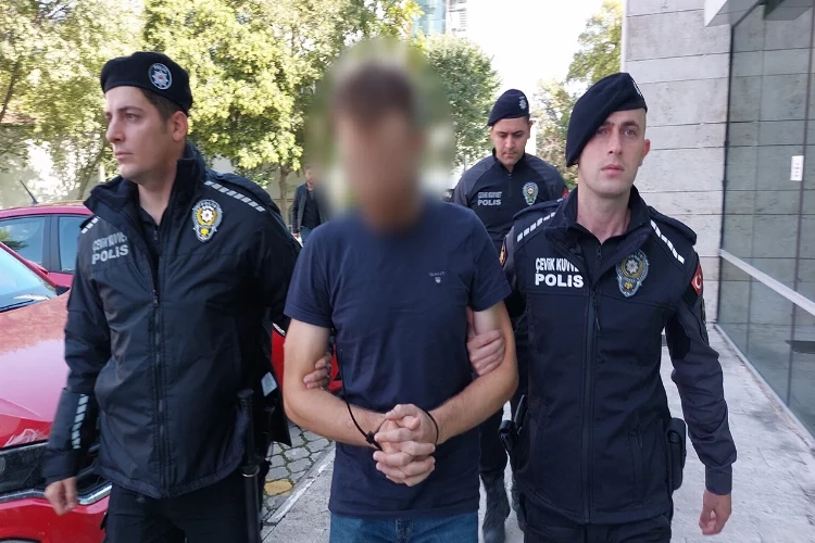 Samsun'da iki kişilik sentetik ecza deposu şahıs adliyede! haberinin görseli