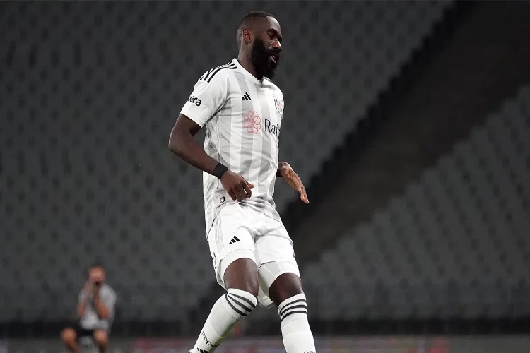 Arthur Masuaku'nun sakatlığı hakkında açıklama