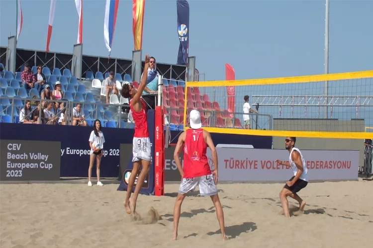 Plaj Voleybolu Avrupa Kupası heyecanı başladı haberinin görseli