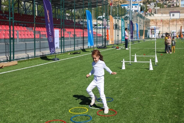 Diyarbakır’da Mahallemde Şenlik Var etkinliği düzenlendi haberinin görseli