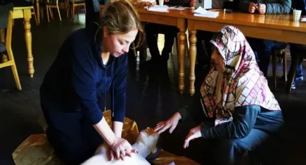 Trabzon'da işletmecilere ilk yardım eğitimi haberinin görseli