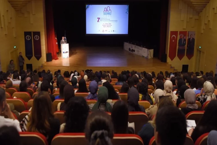 UDEMKO 2023 Anadolu Üniversitesi'nde başladı