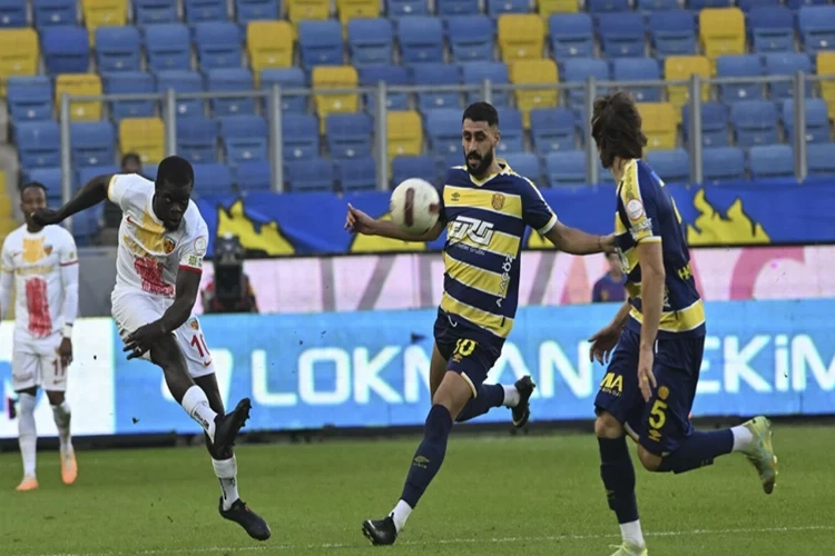 Ankaragücü evinde galip geldi haberinin görseli