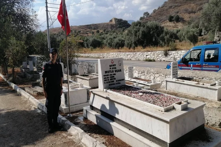 Aydın’da jandarma ekipleri şehitleri unutmadı