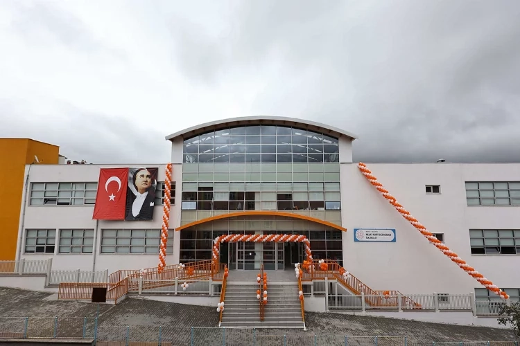 Bilecik’teki İlkokul törenle açıldı haberinin görseli
