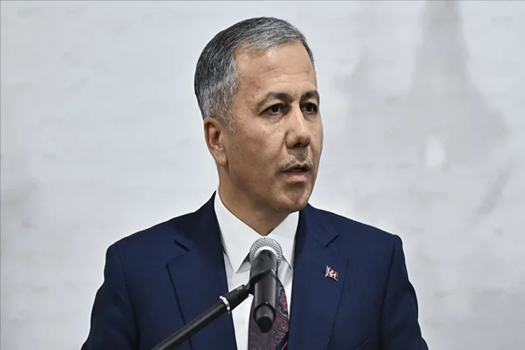 İçişleri Bakanı Yerlikaya: Ülkeyi organize suç örgütlerinden temizlemek geliyor haberinin görseli