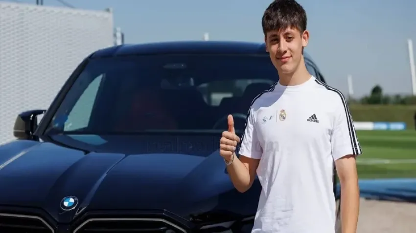 Real Madrid'den Arda Güler’e hediye otomobil
