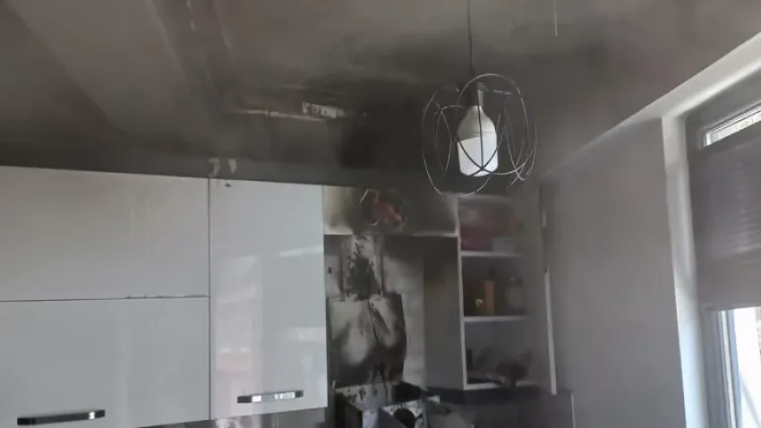 Balıkesir’de aspiratör yangına neden oldu haberinin görseli