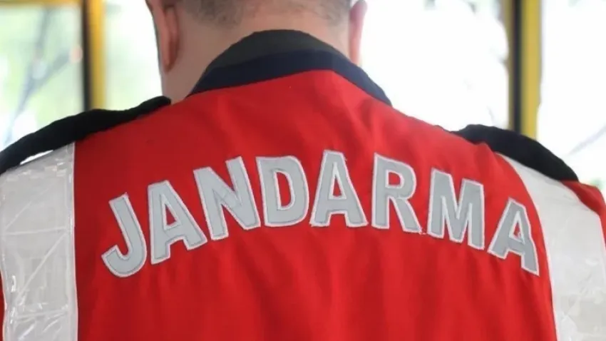 Çaldığı boks makinesi ile birlikte yakalandı haberinin görseli