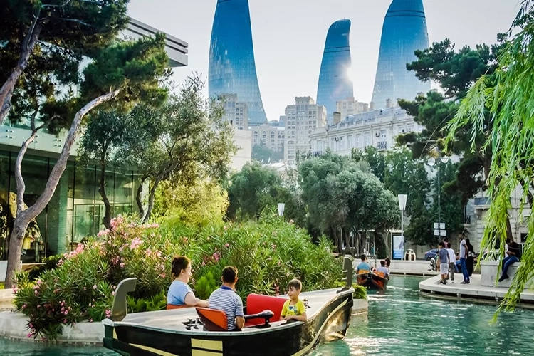 Azerbaycan’da aile tatil rotaları haberinin görseli