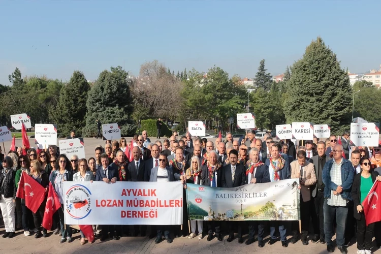 Balıkesir'de Dünya Balıkesirliler Günü kutlandı haberinin görseli