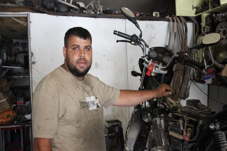 Motosiklet merakı mesleği oldu haberinin görseli