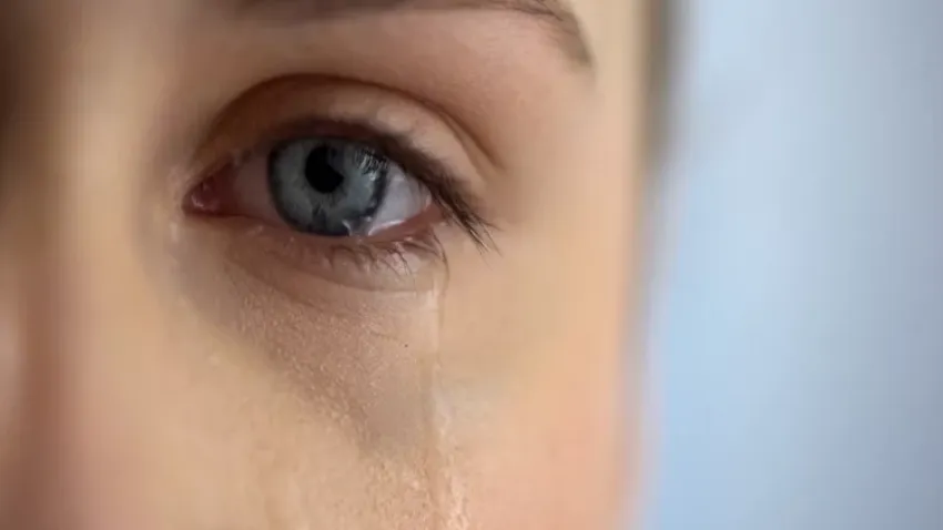 Ağlayamayanların hastalığı : Sjögren sendromu haberinin görseli