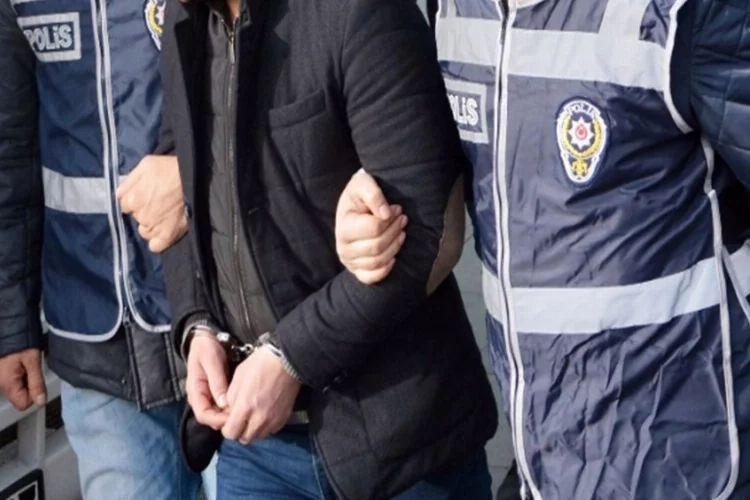 Hatay’da kaçak cep telefonu operasyonu haberinin görseli