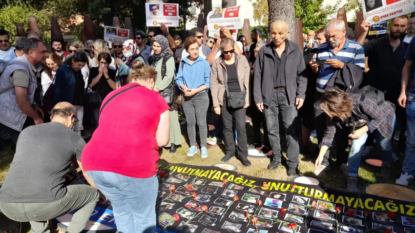 İzmir’de 10 Ekim yası (1)