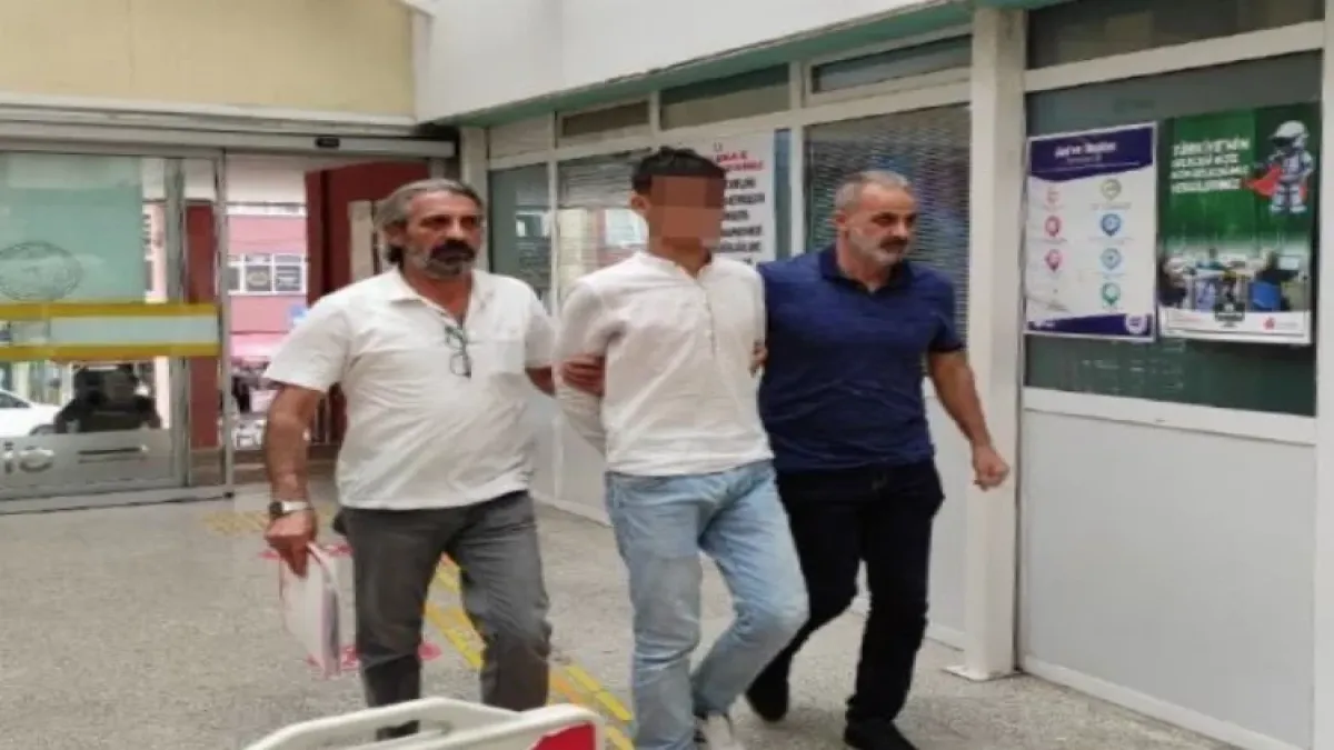 Kocaeli'de versiye alkol vermeyen yaşlı adamın öldüğü davada sanıklar hakim karşısında haberinin görseli