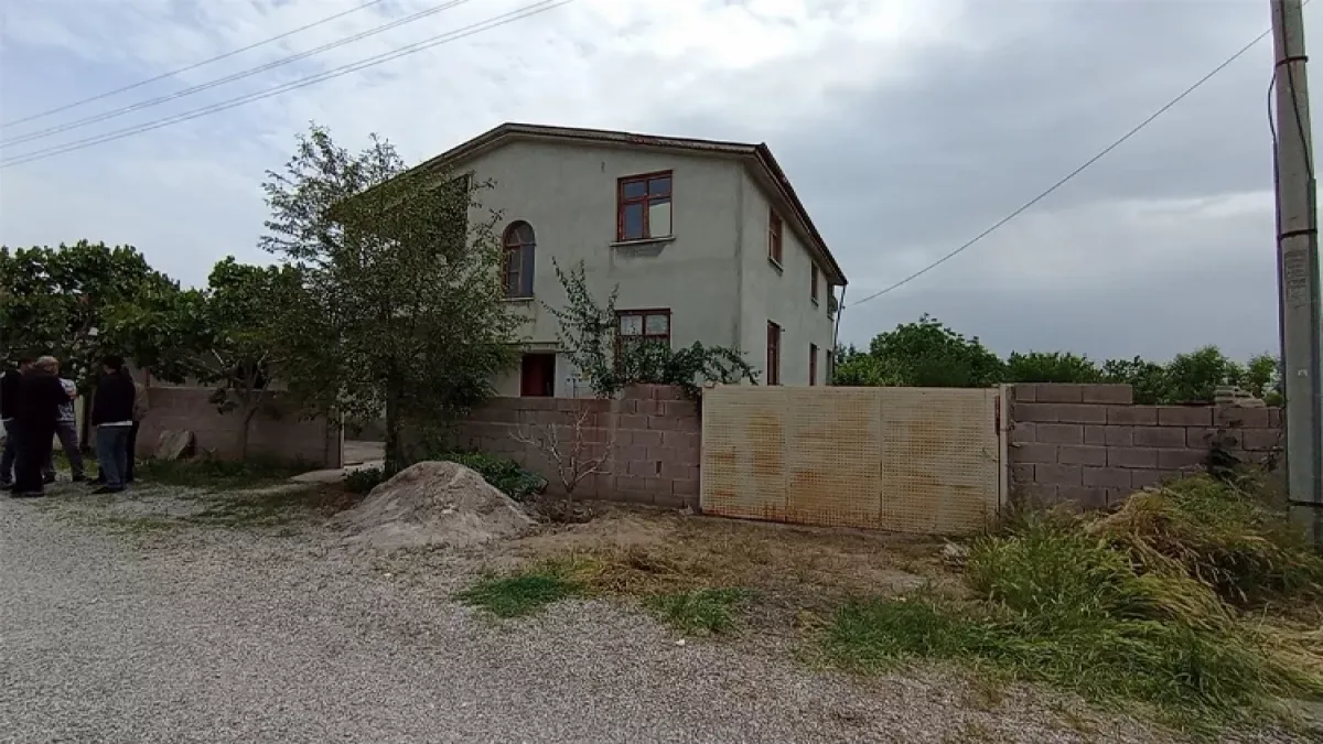 Anne ve babasını öldüren zanlının ifadesi ortaya çıktı haberinin görseli