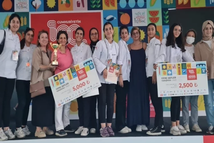 Lezzet Festivali’nde öğrenciler ödüllerini aldı haberinin görseli