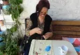 Ev hanımları hem iş öğreniyor, hem de ev ekonomilerine katkı sağlıyor