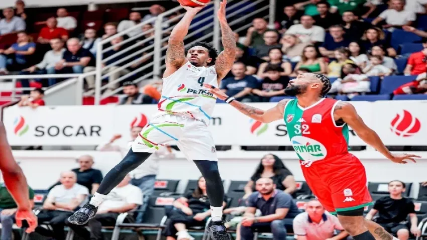 David Efianayi, Aliağa Petkimspor'da rüzgar gibi esiyor haberinin görseli