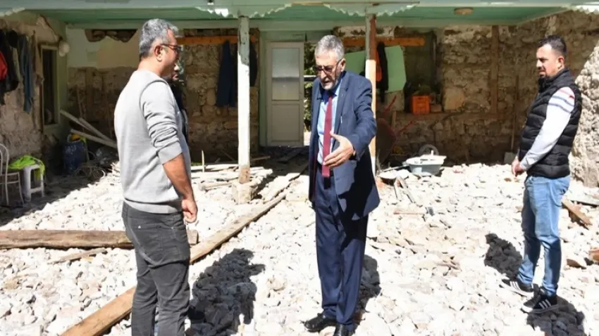 Eskişehir'de Cami’nin restorasyon çalışmaları devam ediyor haberinin görseli