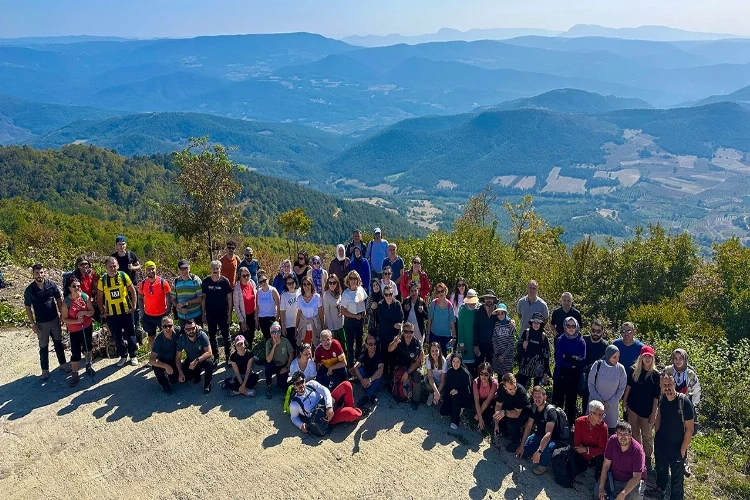 Sakarya'da doğa tutkunları bir araya geldi haberinin görseli
