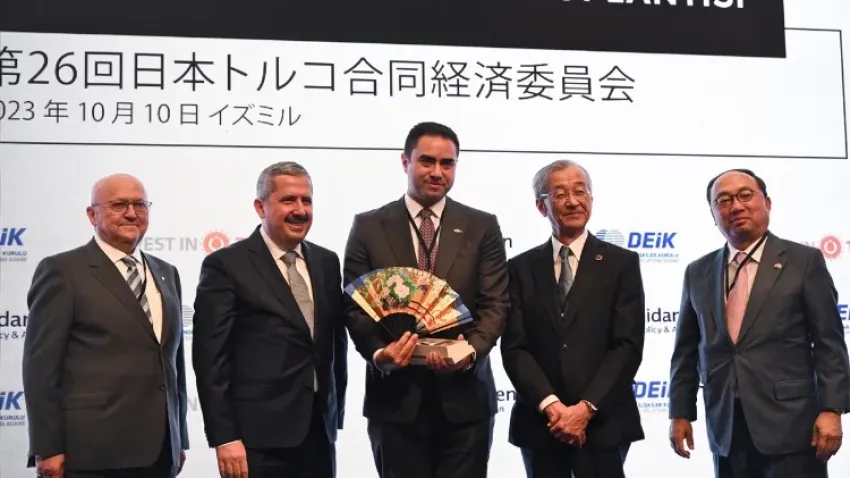 İzmir'de 26. Türkiye İş Konseyi Ortak Toplantısı başladı haberinin görseli