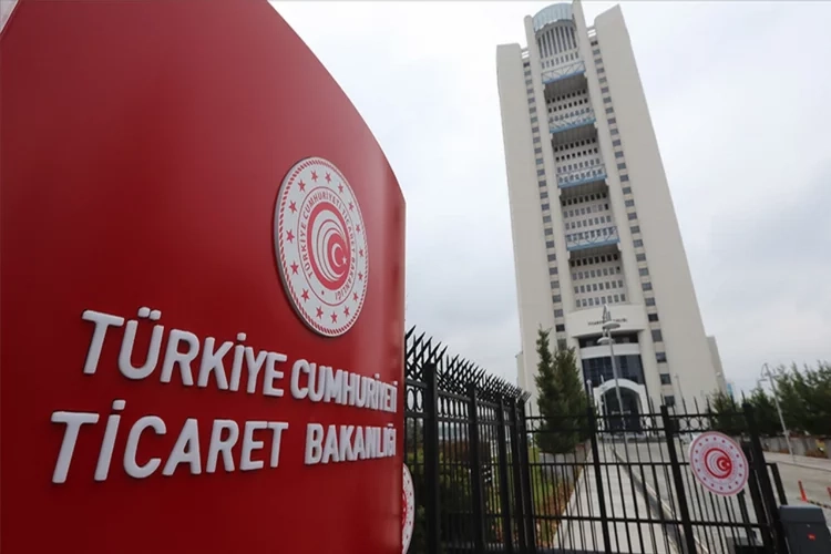 İhracatta dahilde işleme izin belgelerine ek süre haberinin görseli