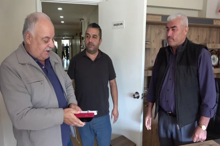 İstanbul'da minibüs şoföründen örnek davranış haberinin görseli
