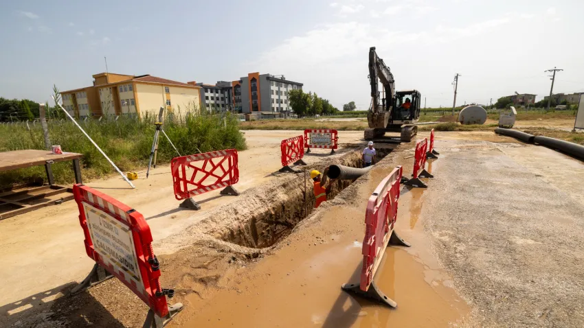Torbalı’da altyapı mesaisi hız kesmiyor (2)