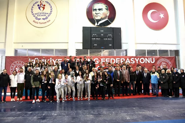 Curling şampiyonları belli oldu haberinin görseli