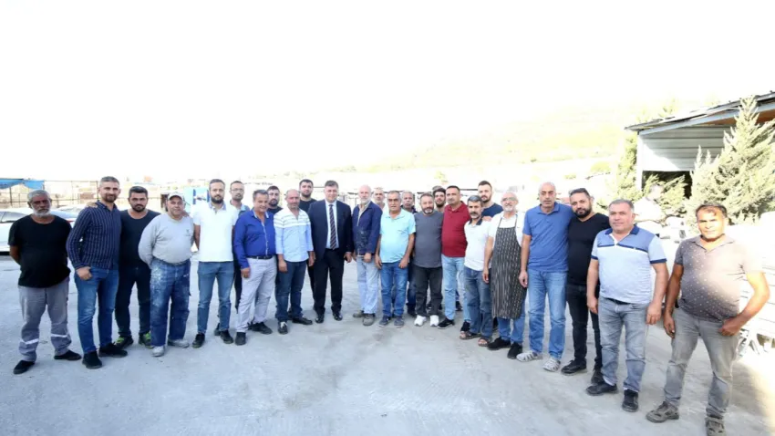 Başkan Tugay'dan sanayi esnafına ziyaret (4)