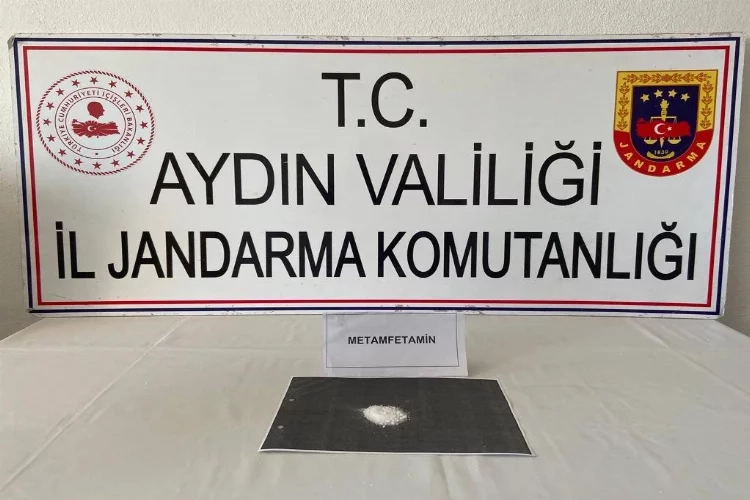 Aydın'da seyahat halinde uyuşturucu ile yakalandılar haberinin görseli