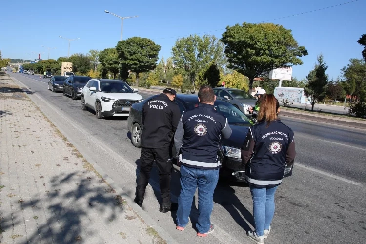 Afyonkarahisar'da düzensiz göçlere 'huzur uygulaması' engeli