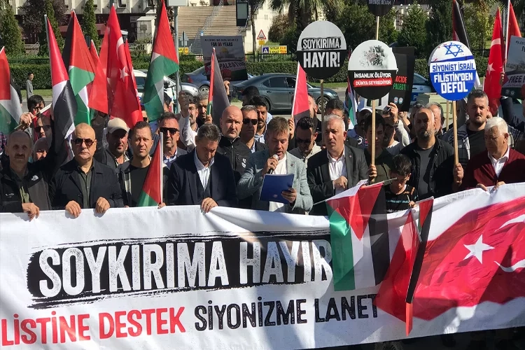 Samsun'da İsrail’in Filistin’e yaptığı katliama protesto haberinin görseli