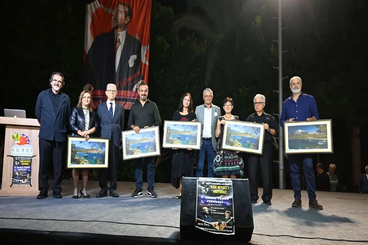 Antalya’da 2. Kemer Türkü Festivali yapıldı haberinin görseli