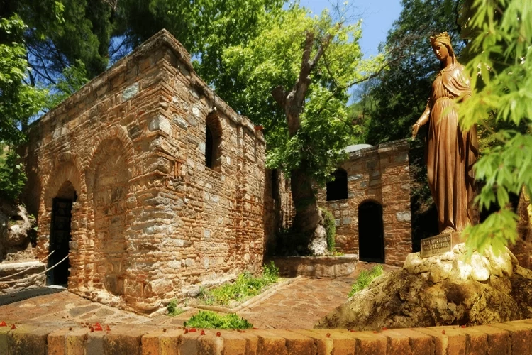 Bakanlıktan Meryem Ana’yı kurtaran karar