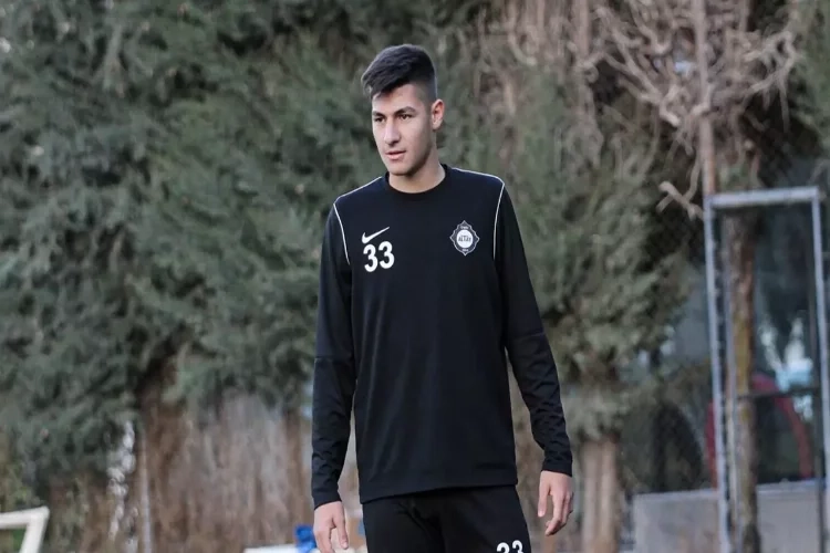 Efe Sarıkaya'yı Manchester City ve Atletico Madrid transfer listesine aldı haberinin görseli