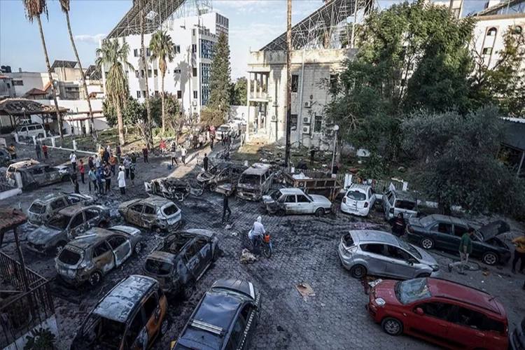 İsrail’in hastane saldırısıyla ilgili iddiaları birbirini tutmadı haberinin görseli