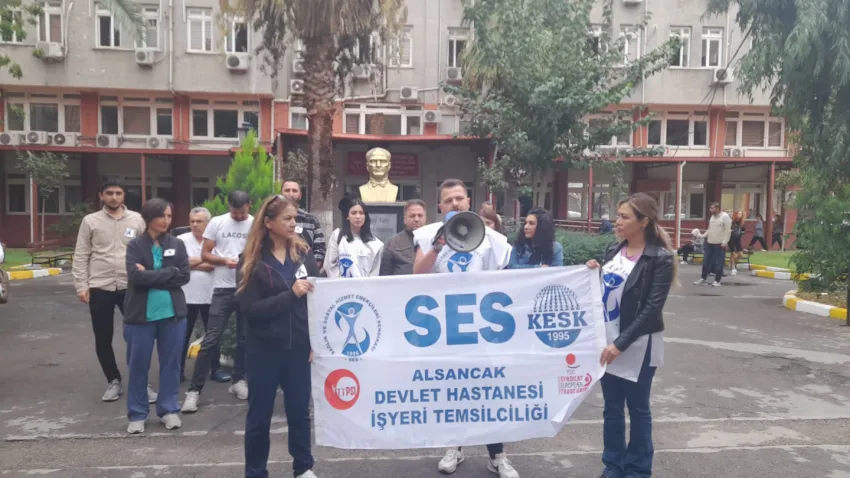 Hastane saldırısına sağlıkçılardan tepki (1)